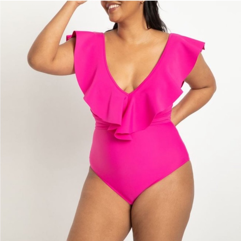 ELOQUII DRAMA RUFFLE SHOULDER
BELTED One Piece SWIMSUIT HOT PINK Size 20.